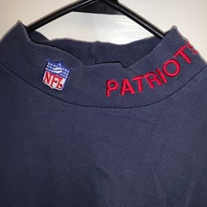 Vintage Patriots mock neck